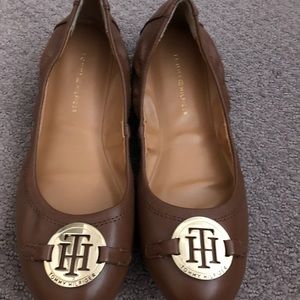 Tommy Hilfiger women's flats ❤️🎉🎊